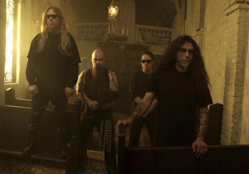 Dave Lombardo (2.v.r.) wird bei der kommenden Australientour nicht hinterm Schlagzeug bei Slayer sitzen.