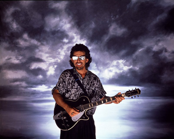 George Harrison (Promofoto zu "Cloud Nine"-Zeiten)